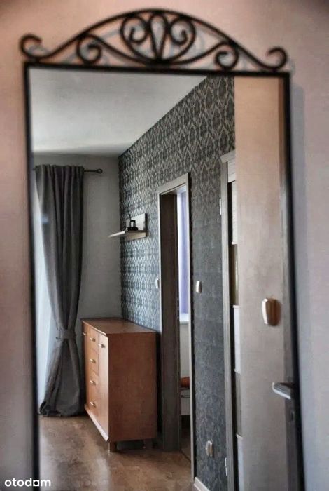 Centrum Siechnic, garaż podziemny, winda, komórka 4,7 m2, balkon 8m2