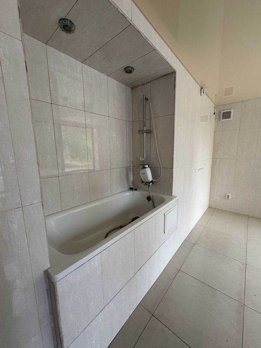 Оренда • комерція • 225 м² • цокольний поверх • Галини Петрової • #146583