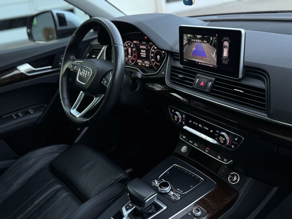 Audi Q5 Premium plus