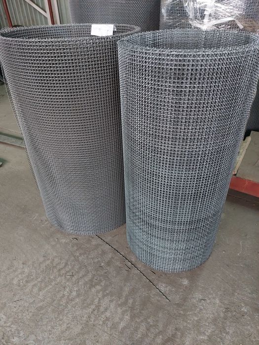 Siatka z drutu karbowanego , falowanego