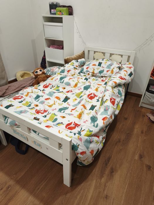 Cama c/colchao ikea