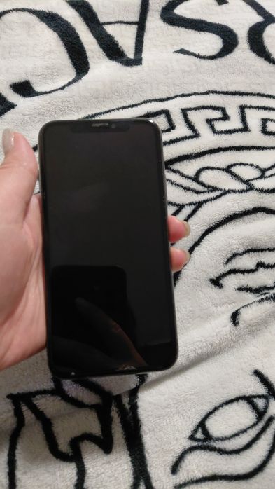Продається iPhone X