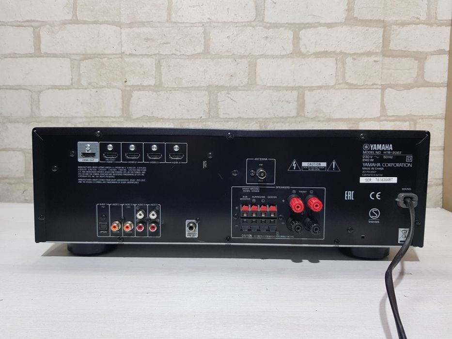 Пульт!5.1AV ресивер  Yamaha HTR-2067, 5х135 Вт б/у з Німеччини
