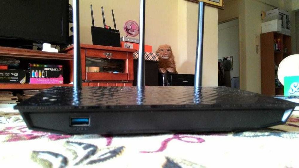 Router ASUS RT-N18U em bom estado