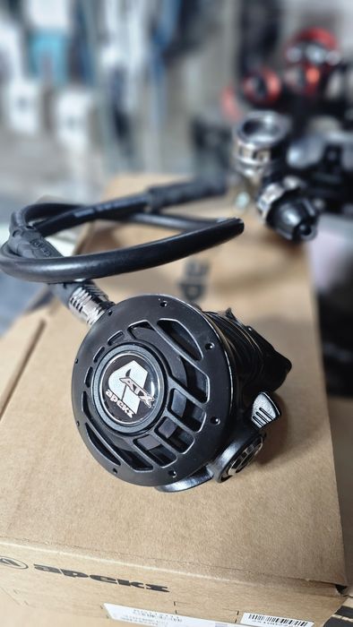 Apeks Ds4 ATX40  z octopusem