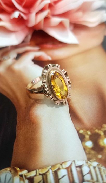 Złoty pierścionek p.585/5,38g