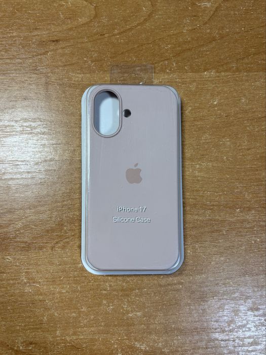 Чохол iPhone 17   Silikone Case