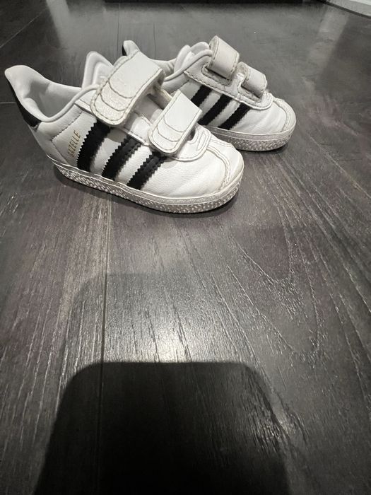 Дитяче взуття Clarks ,Adidas