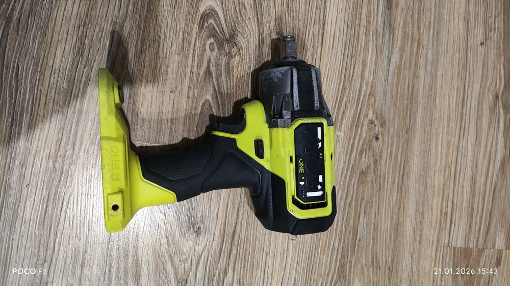 Klucz udarowy Ryobi RIW18X
