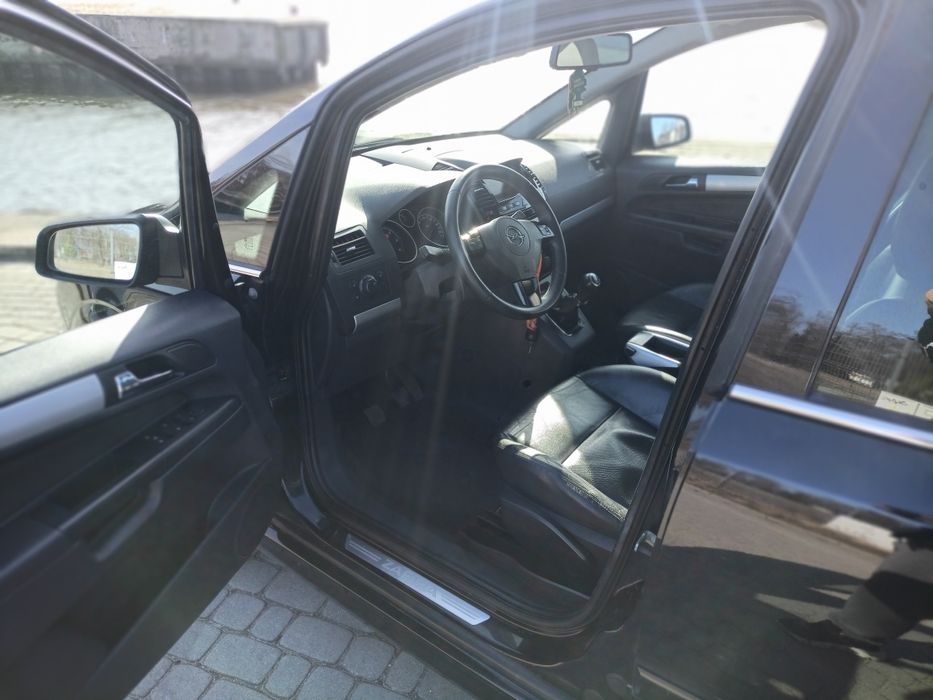 Opel Zafira B 1.9cdti 150km OPC line+ IRMSCHER