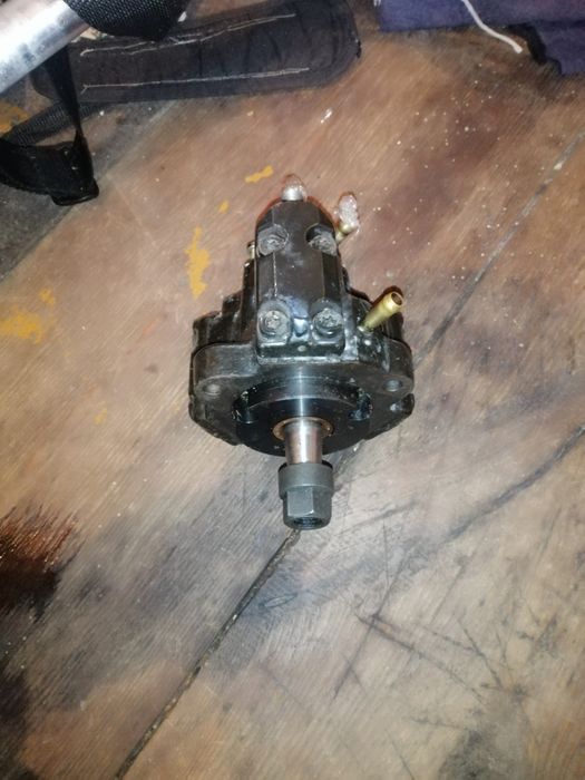 Паливний насос е39 м57