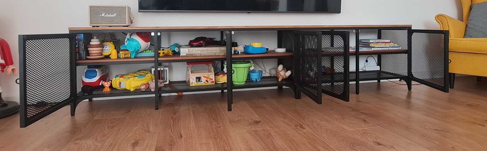 Aparador sala Ikea FJÄLLBO