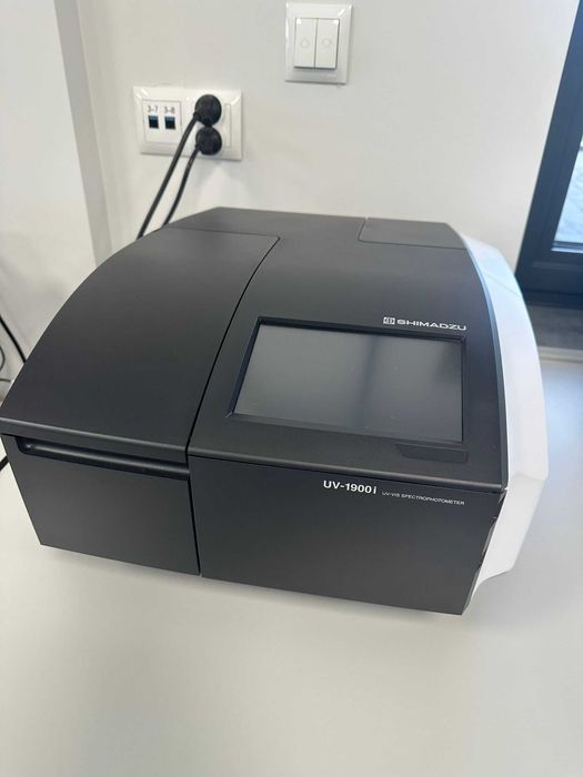 Spektrofotometr UV VIS, Shimadzu UV-1900i