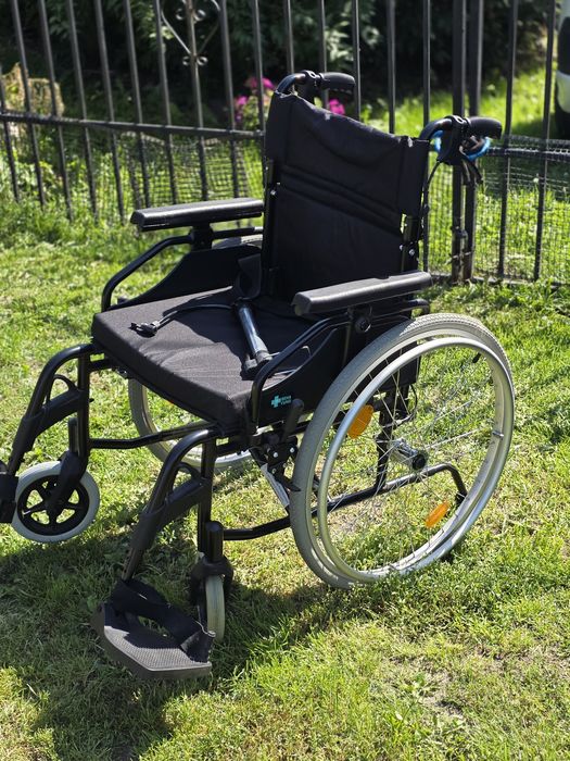 NOWY wózek inwalidzki Reha Fund Cruiser Active – w zestawie pompka do kół