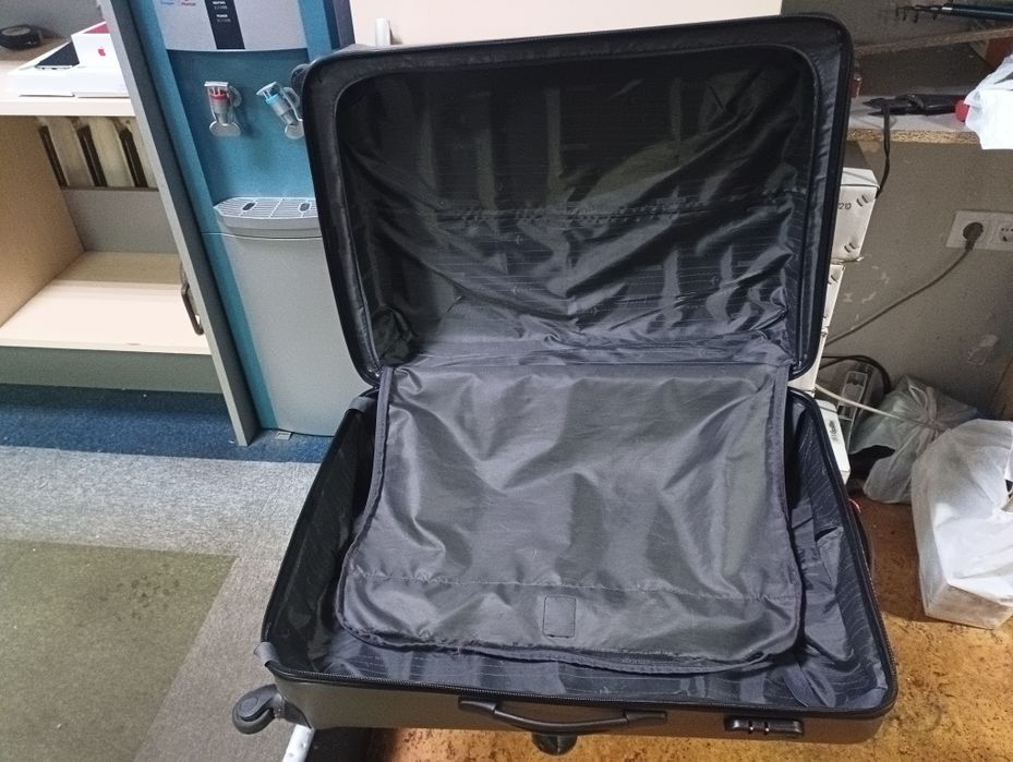 Валіза Wittchen 68x50