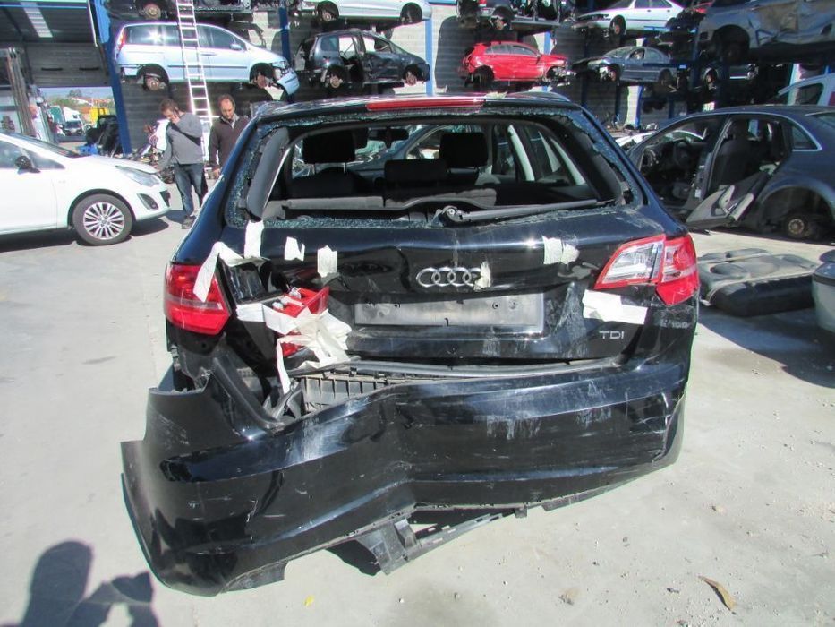 Peças Audi A3 1.6 TDI do ano 2011 (CAY)