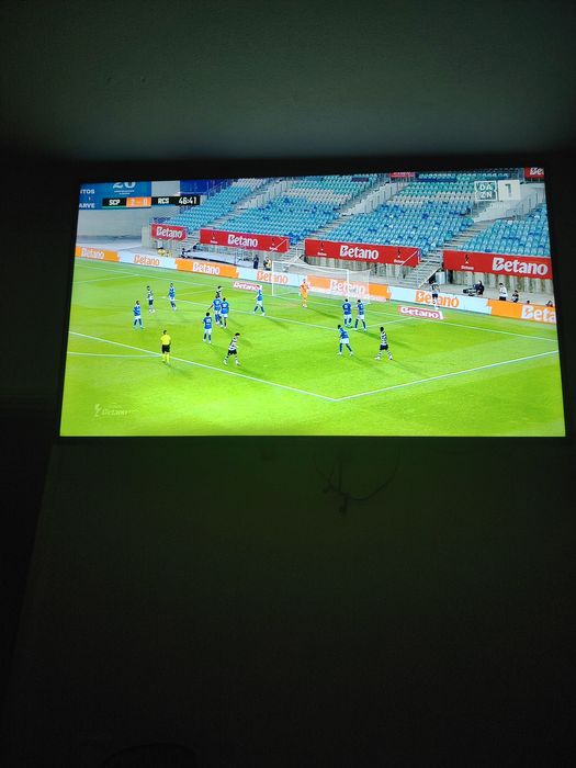 TV 55 polegadas a funcionar na perfeição