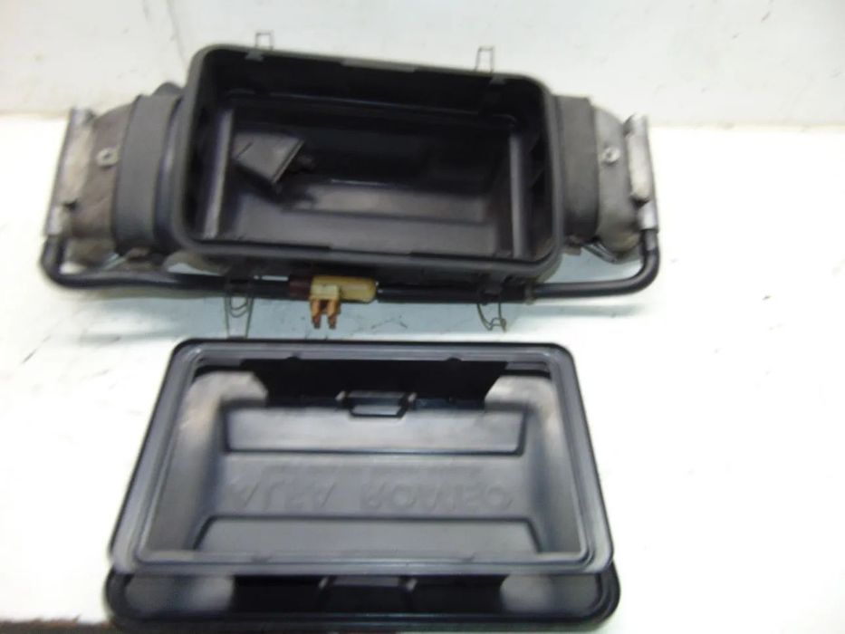 Alfa Romeo 33 caixa filtro ar