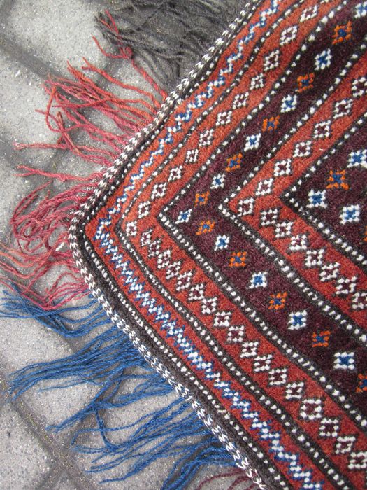 dywanik wełniany ręcznie tkany