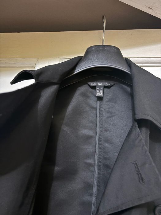 Класичний тренч з поясом Mango