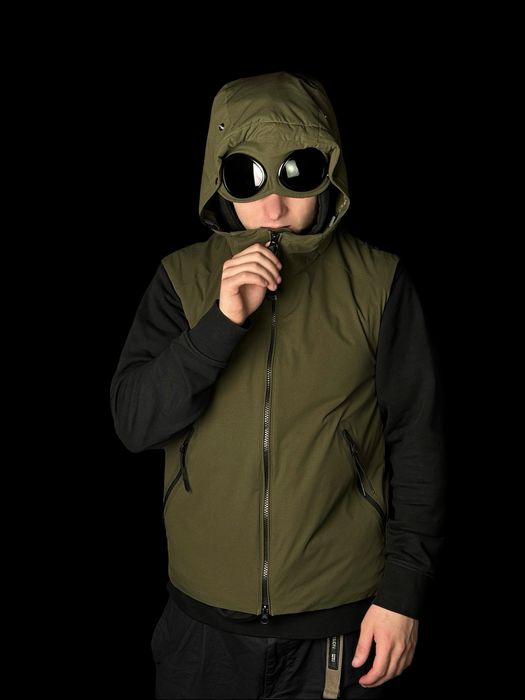 c.p. company pro tek goggle vest khaki оригинал