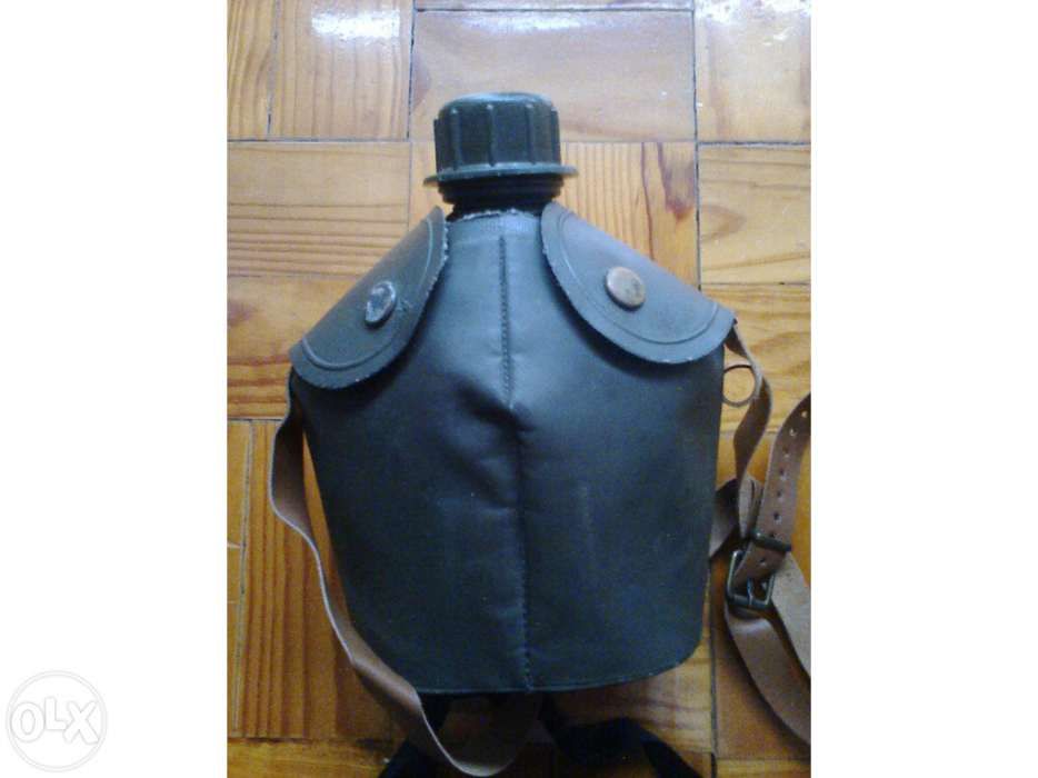 Conjunto Cantil e bussolas, Chapéu caça