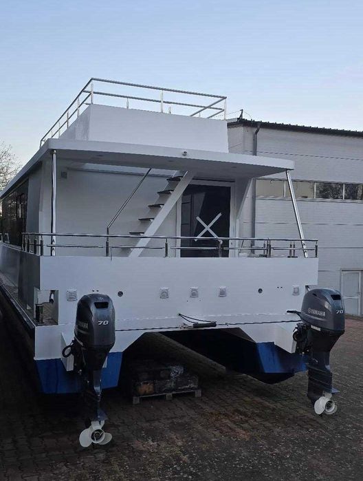 Tramwaj wodny, mały statek pasażerski, tramwajewodne.pl