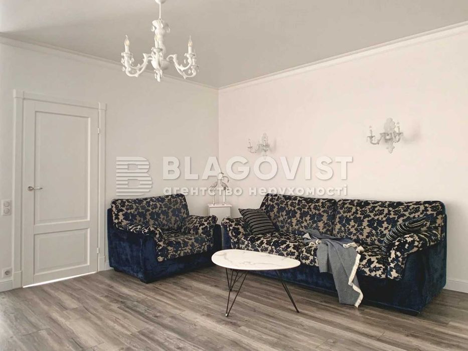 Маккейна Джона (Кудрі Івана), 7, ЖК Central Park;