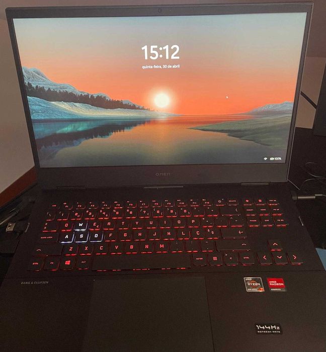 Portátil Gaming HP Omen 16 | Ryzen 7 | RX 6600M | 16GB RAM | SSD + Monitor HP 24” Full HD