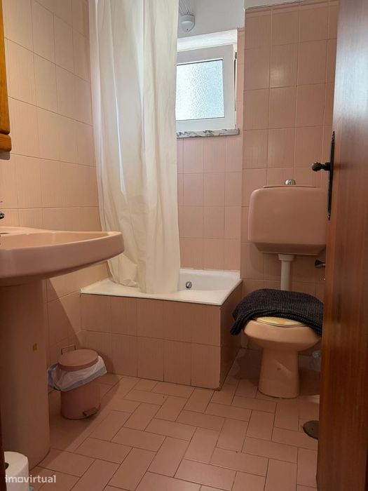 Excelente apartamento T3 duplex, renovado e completamente mobilado