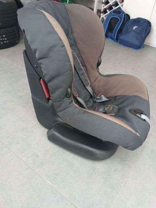 Cadeira bebe em bom estado