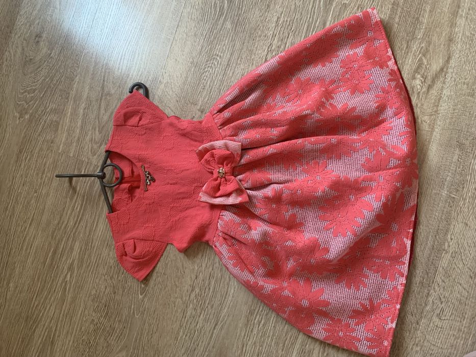 Нарядное платье 116