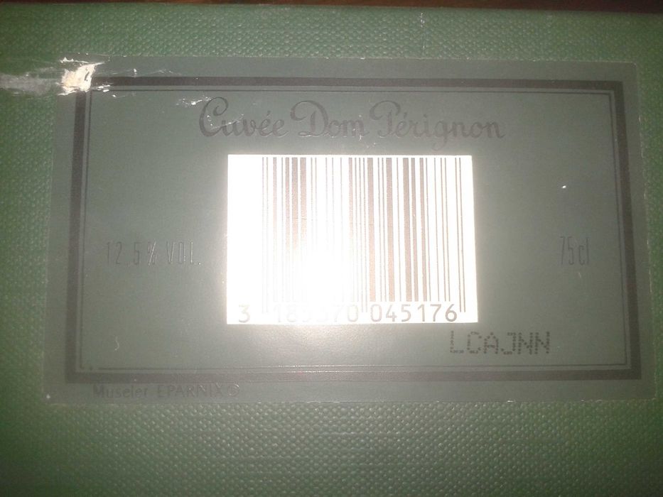 Puste pudełko po szampanie Cuvee Dom Perignon 1985  vintage