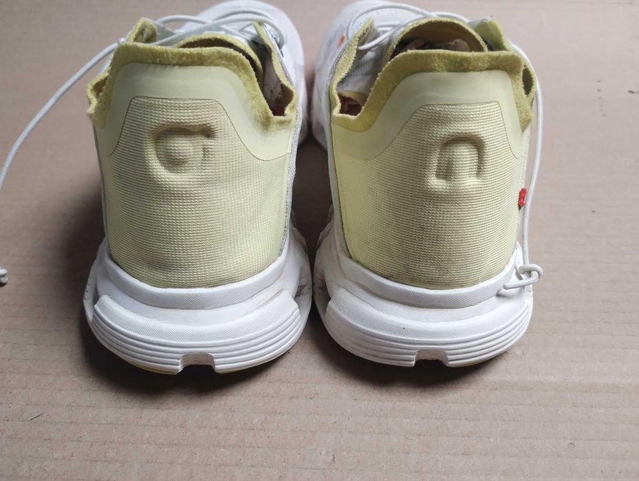 Buty do biegania biegowe 41 ON Running Cloud coast