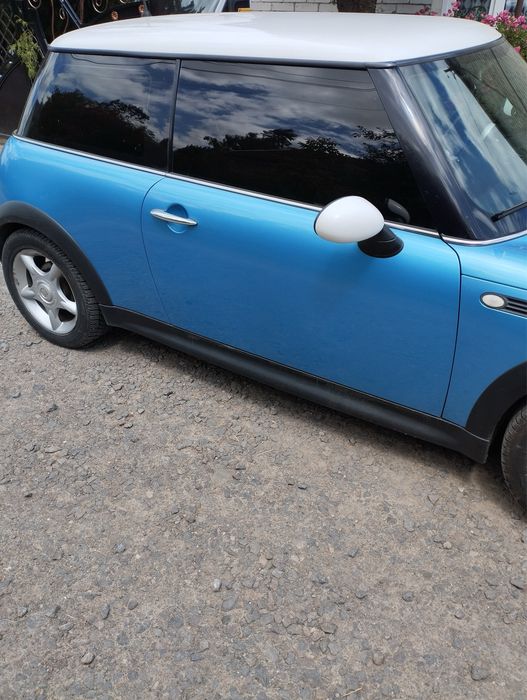 Продається Mini One Cooper