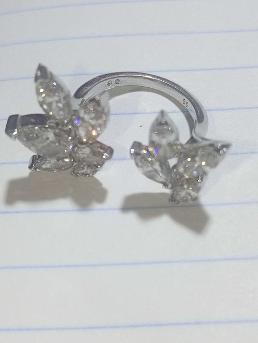Оригінальна каблучка Swarovski