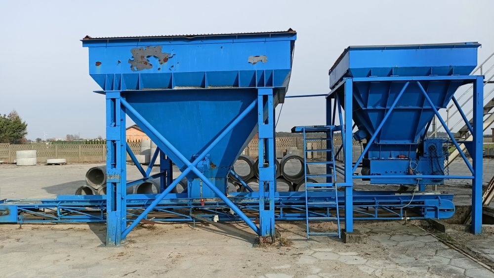 Zasobniki do kruszyw.