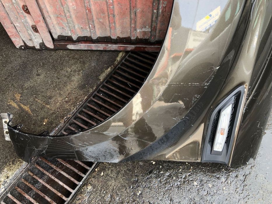 KIA SOUL GUARDA LAMAS ESQUERDO - GL064