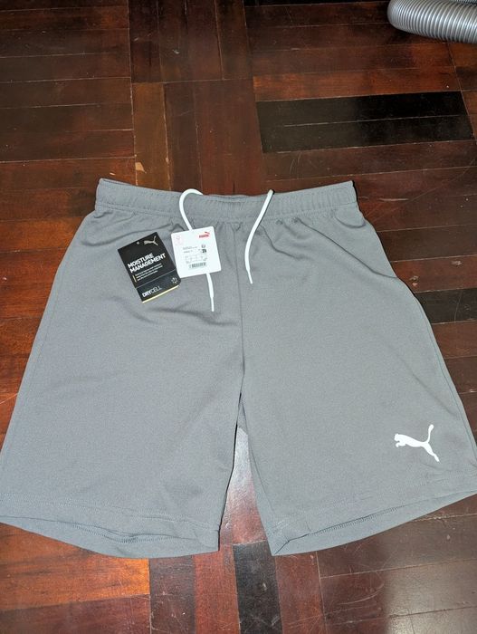 Продам шорты puma