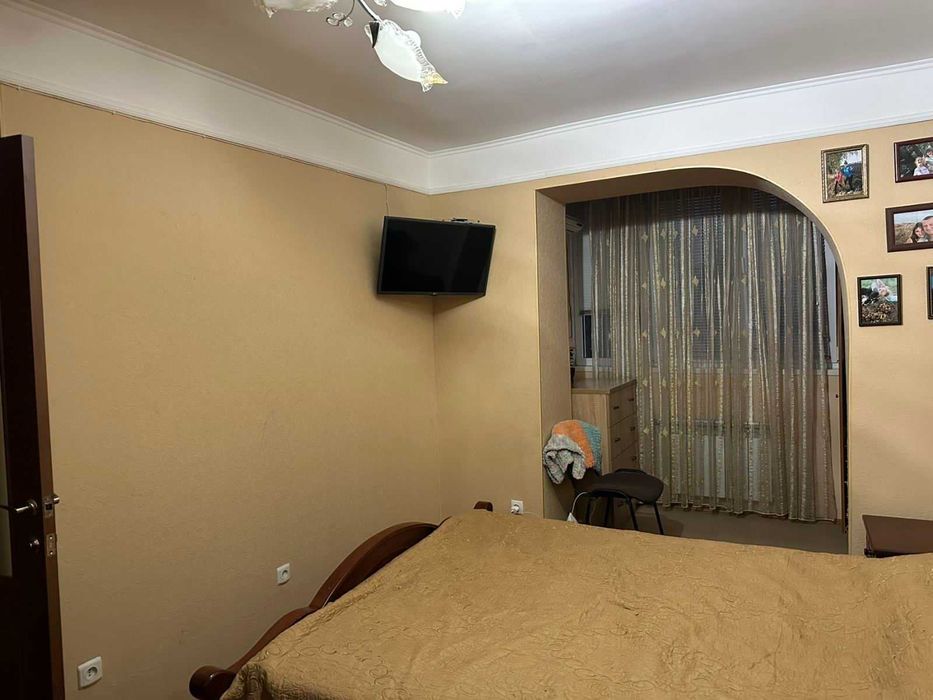 Продам 3к квартиру в с.Десна 3449