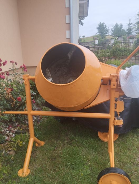 Betoniarka 160 L ...