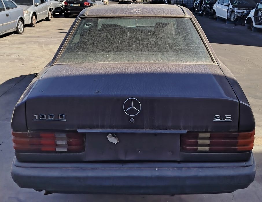 Para peças MERCEDES-BENZ 190 (W201)