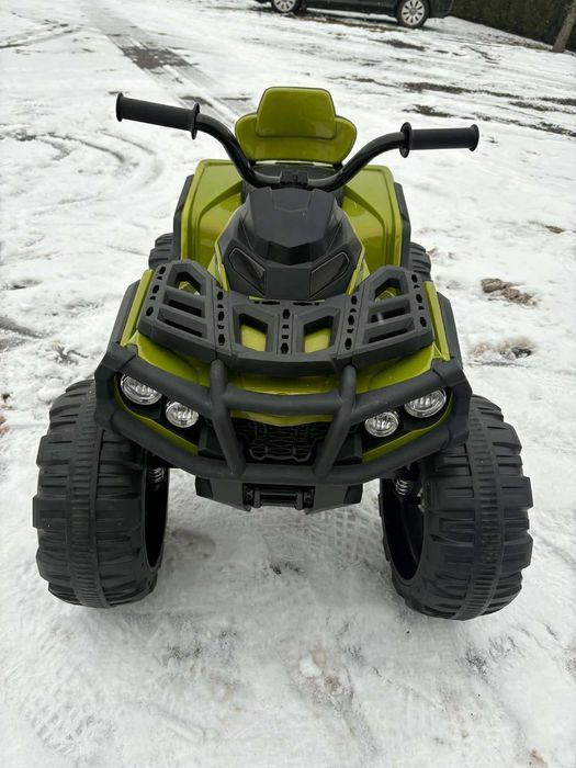 ATV Zielony quad elektryczny dla dziecka na akumulator 12V EVA