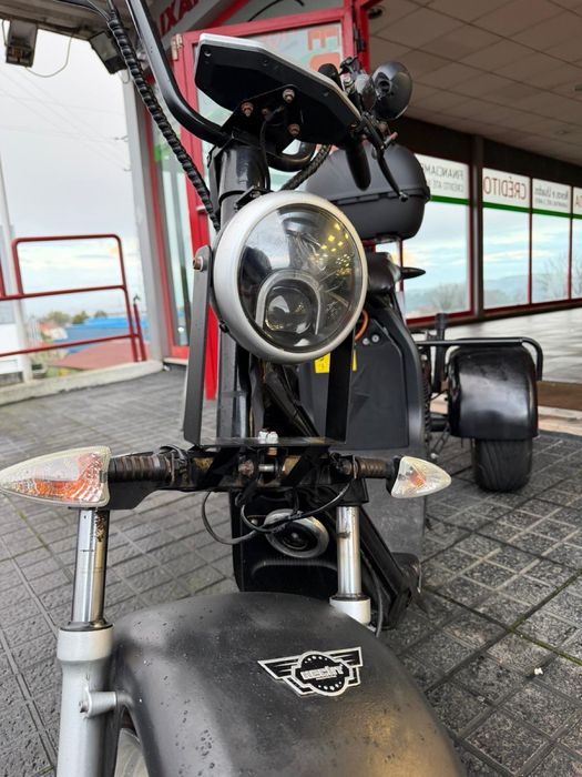 E scooter elétrica de 3 rodas- Hecht Citis Max (estilo “citycoco”)
