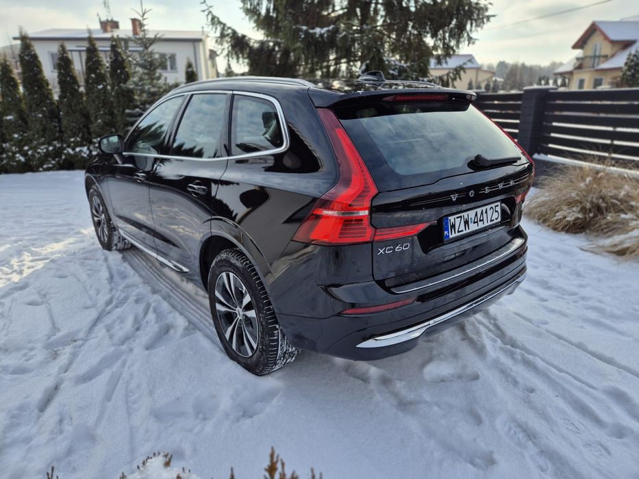 Volvo XC60 lift  2.0 T6 Recharge AWD chromy panorama vietual