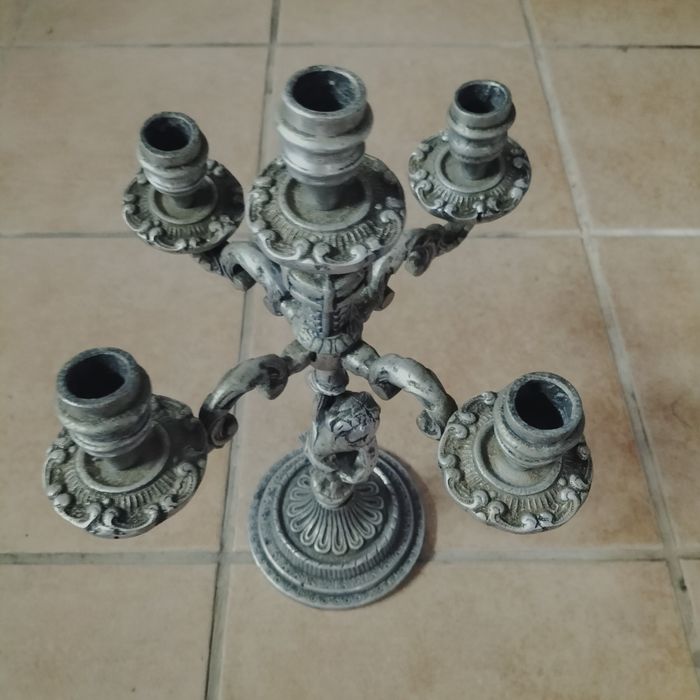 Castiçal em estanho