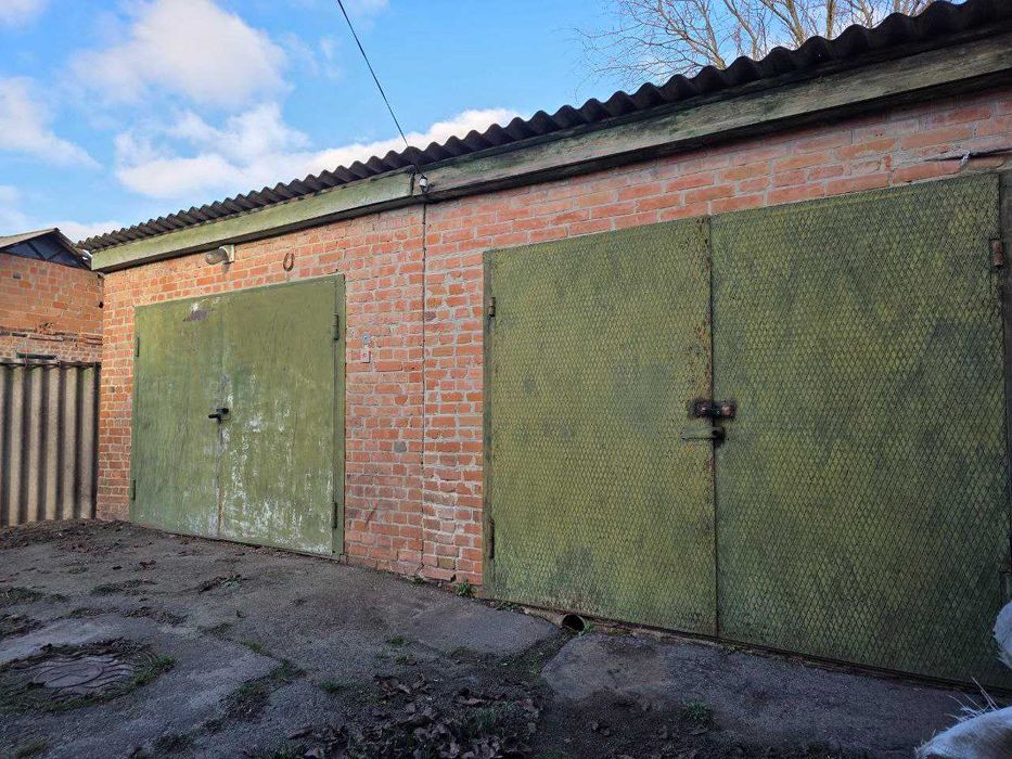 Продам окремий будинок