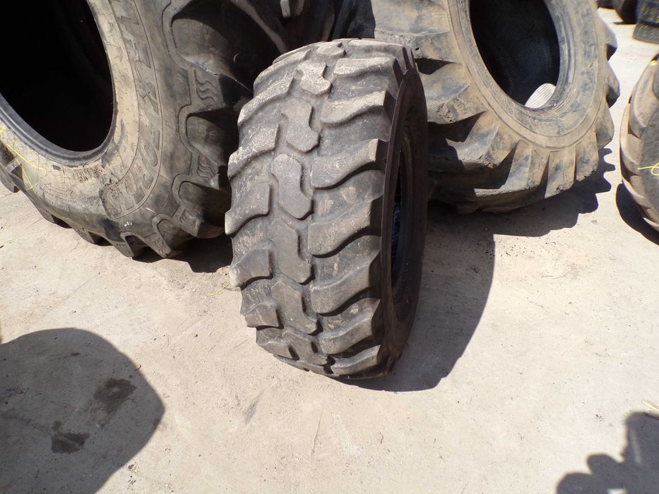 opona 405/70R18 15.5/70R18 DUNLOP SPT9 (880 netto)