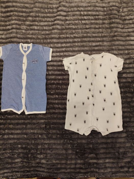 Бодікі, слюнявчики , человесіки.