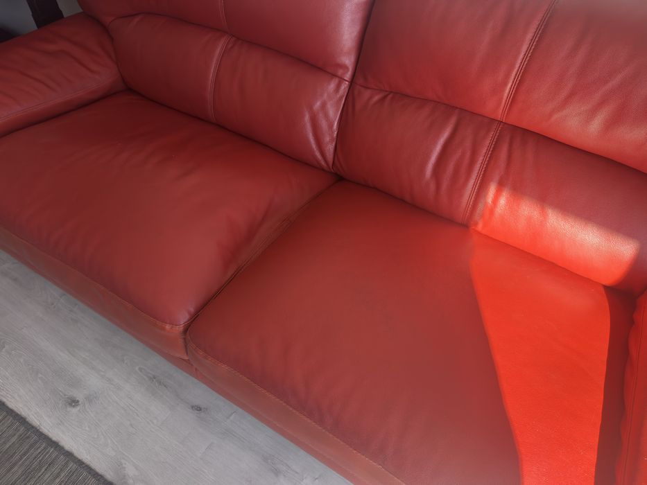 Sofá Pele Sintetica